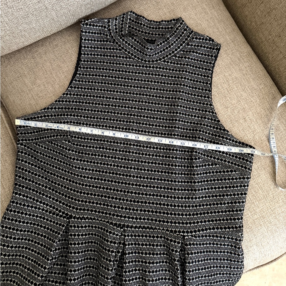 Modismo Patterned Turtle Neck Dress